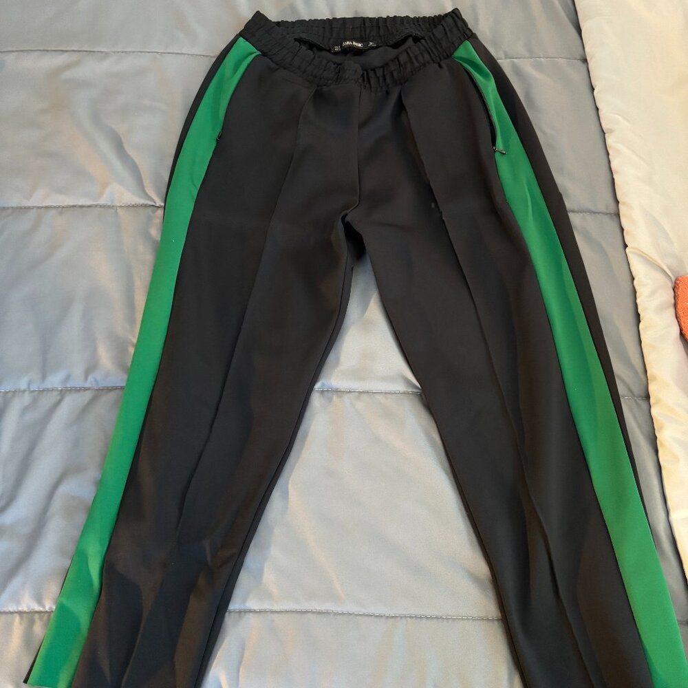zara black and green cropped pants size m